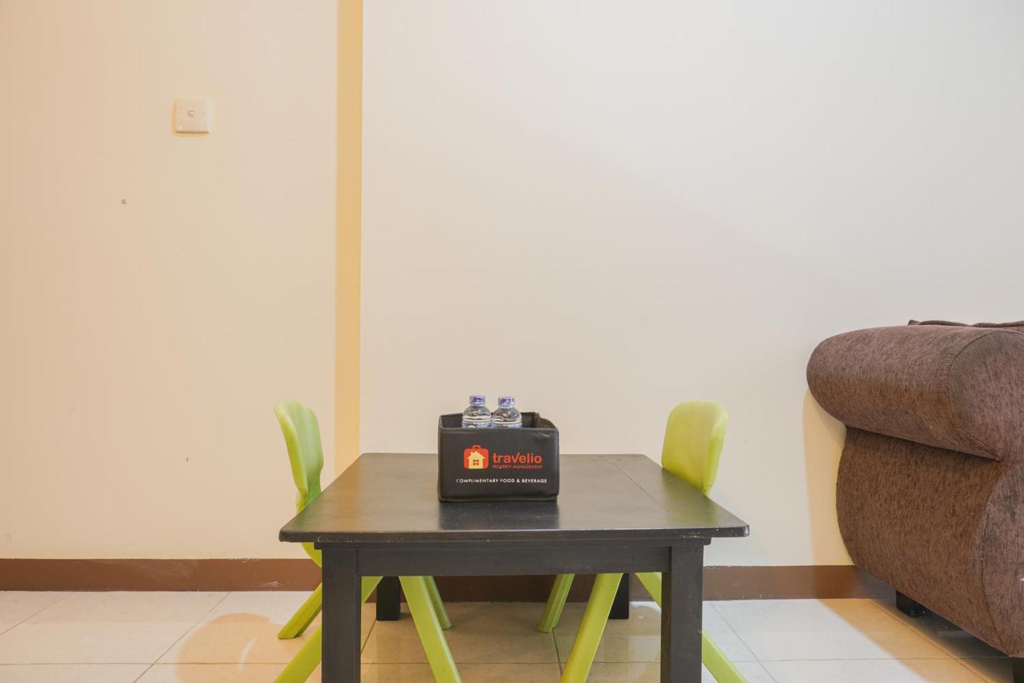 Cozy 1br At Maple Park Sunter By Travelio * Jakarta